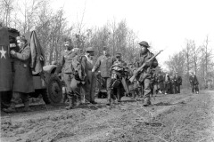 pag.085 - Krijgsgevangen Duitsers in Driene