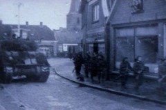 pag.106 - C-esk. Sherwood Rangers met Dorsets